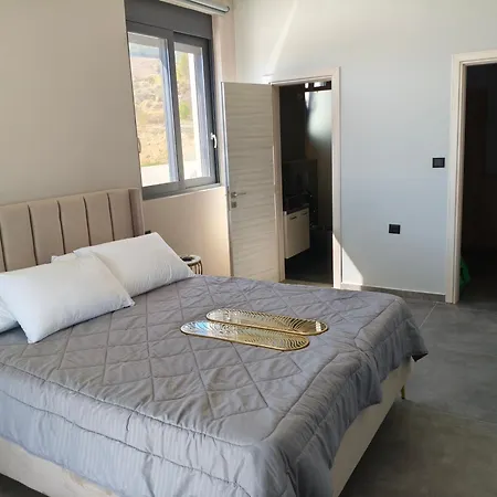 Thalori Suite Villa